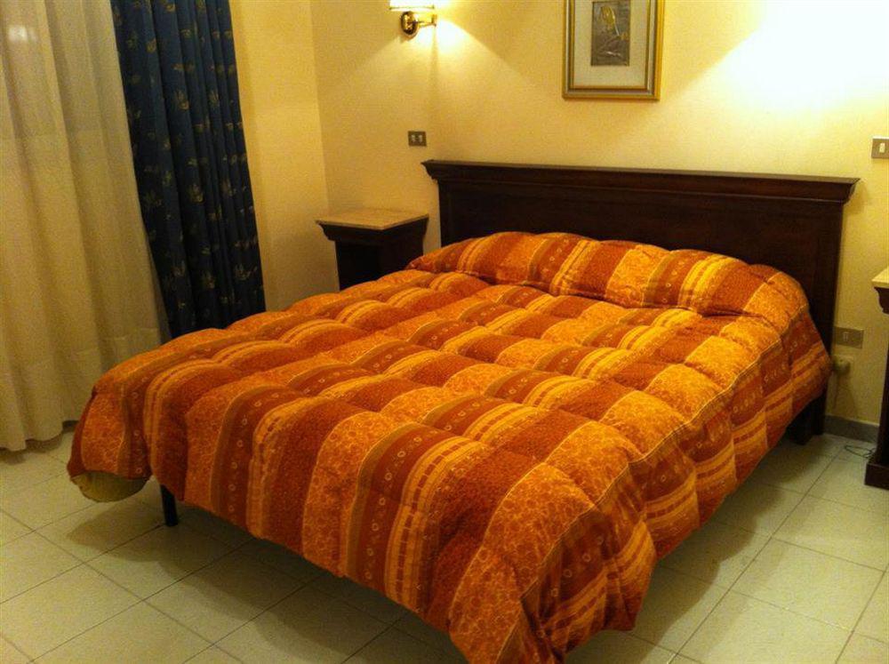 Hotel Cappello Lecce Exteriér fotografie