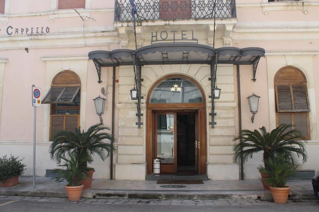 Hotel Cappello Lecce Exteriér fotografie